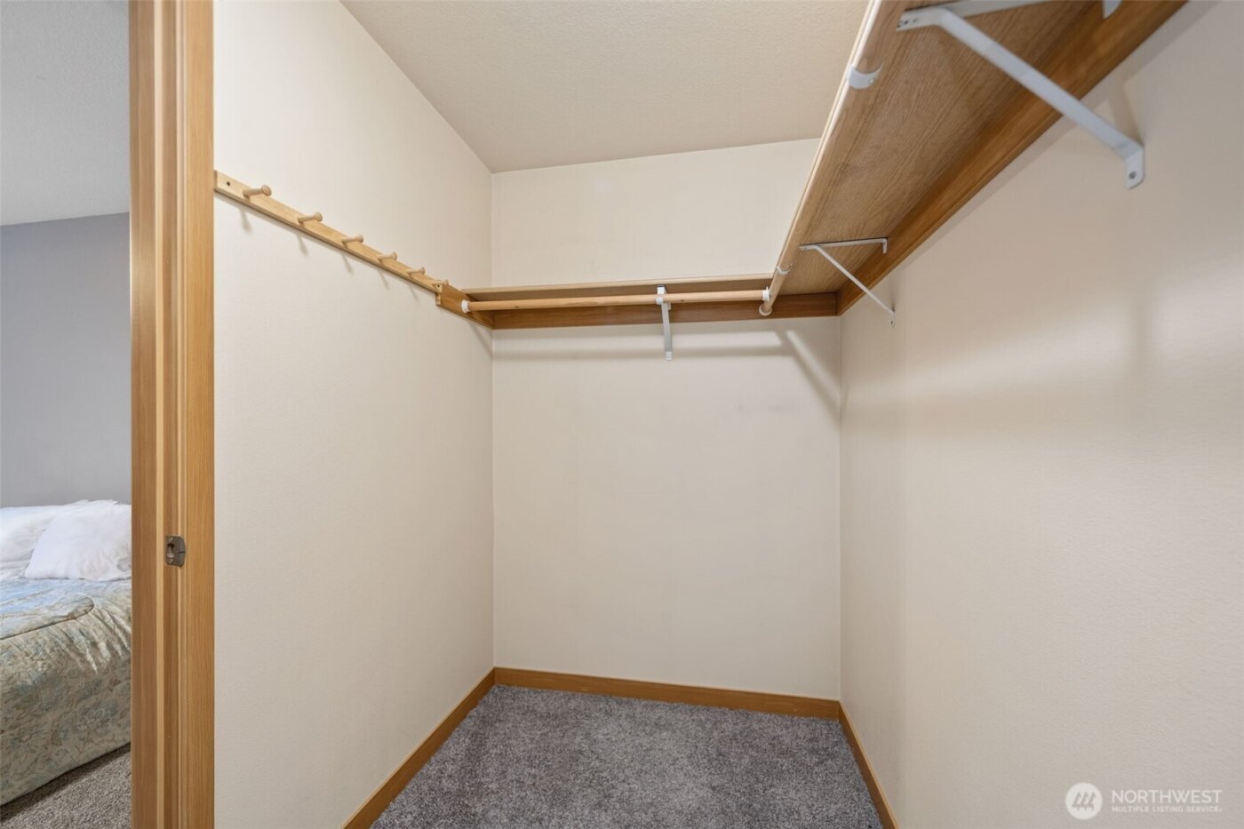 321 ROLLINGWOOD Road , Kelso, WA 98626