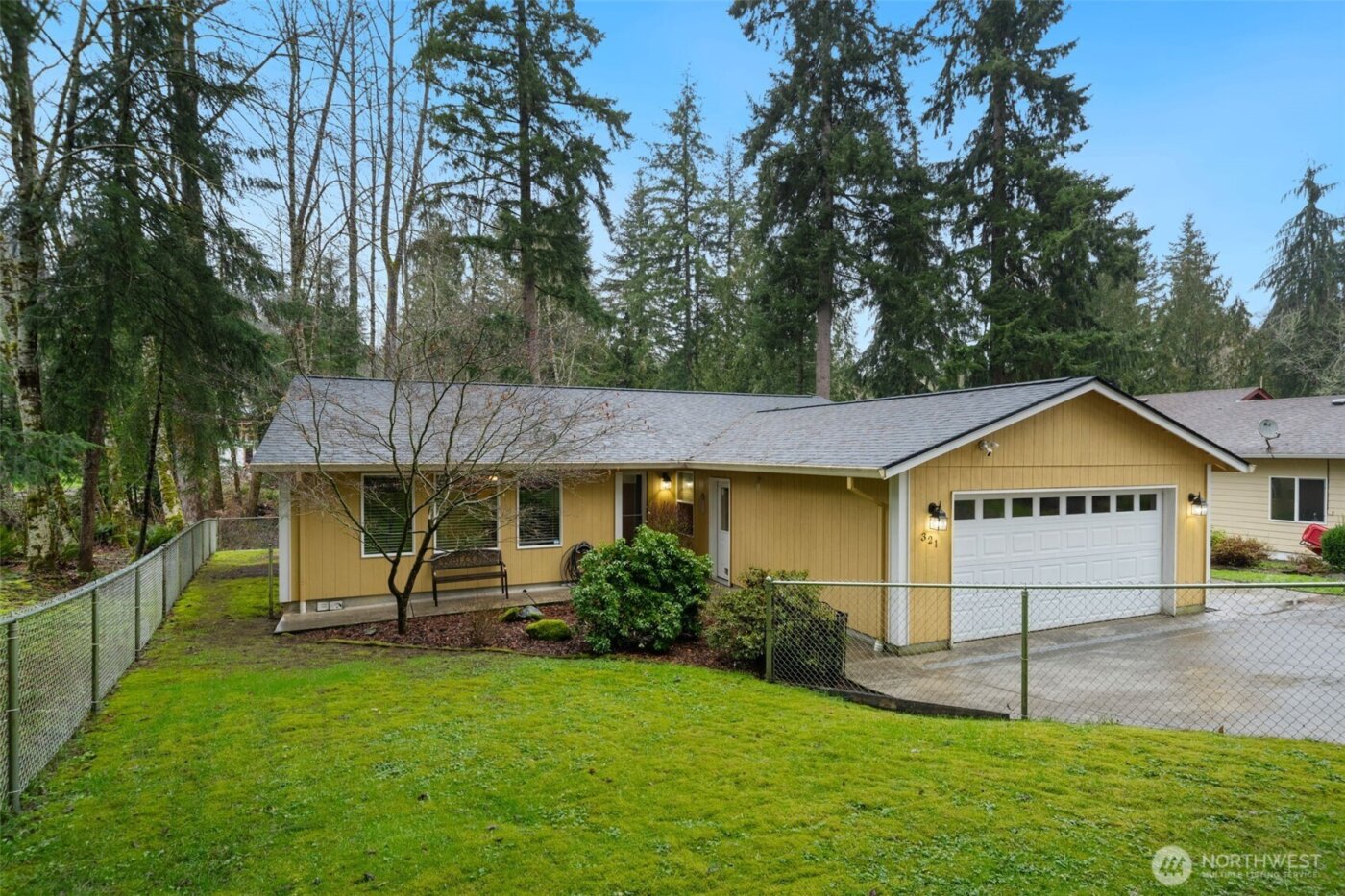 321 ROLLINGWOOD Road , Kelso, WA 98626