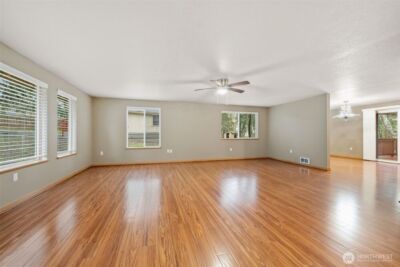 321 ROLLINGWOOD Road , Kelso, WA 98626 - Photo 7