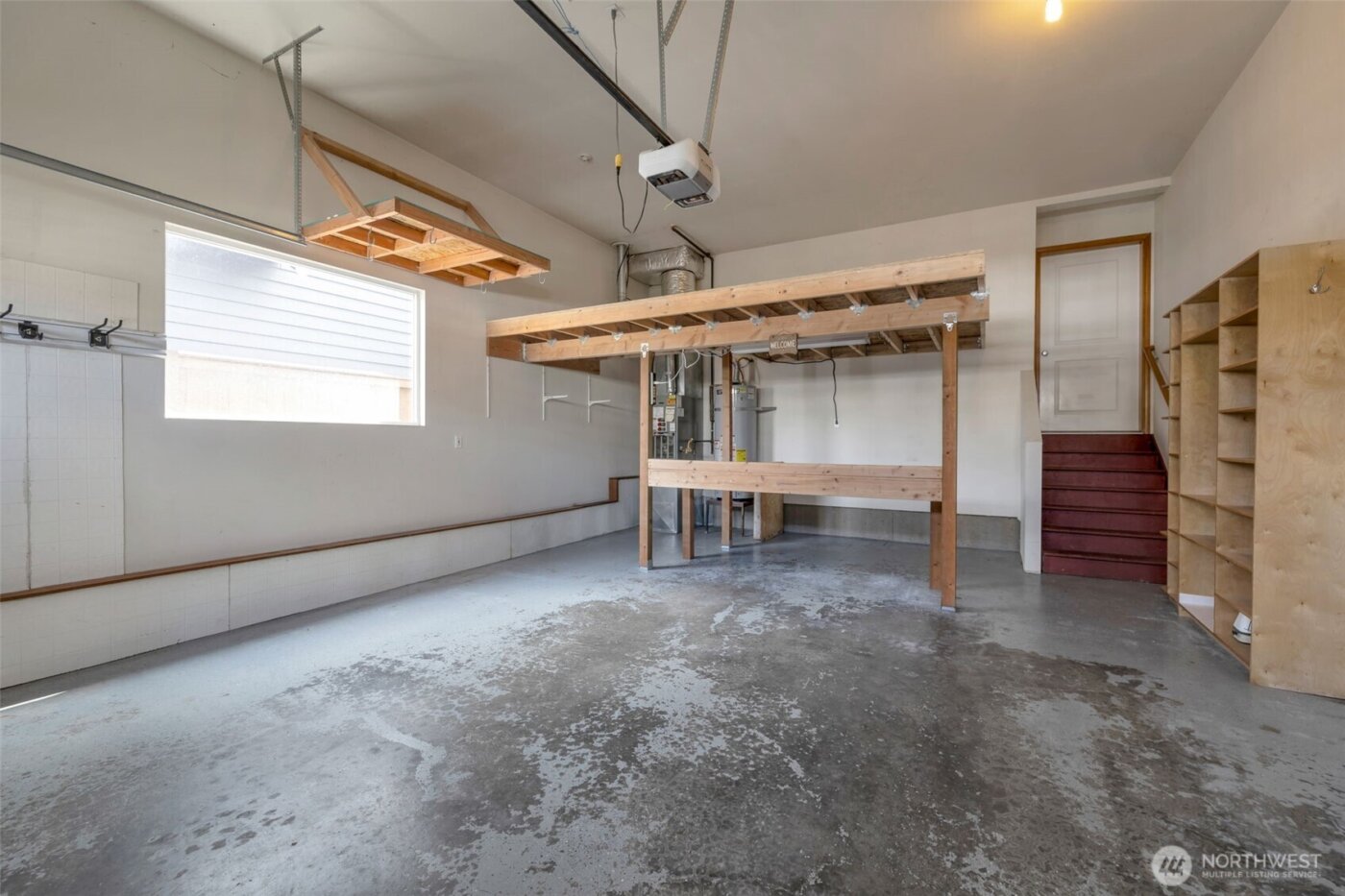 2530 10th Street SW, Puyallup, WA 98373