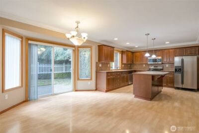 2530 10th Street SW, Puyallup, WA 98373 - Photo 10