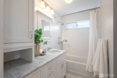 4812 NE 42nd Street , Seattle, WA 98105 - Photo 14