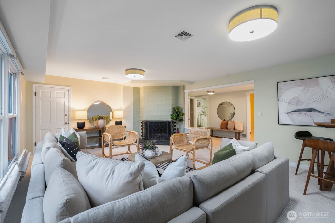 4812 NE 42nd Street , Seattle, WA 98105