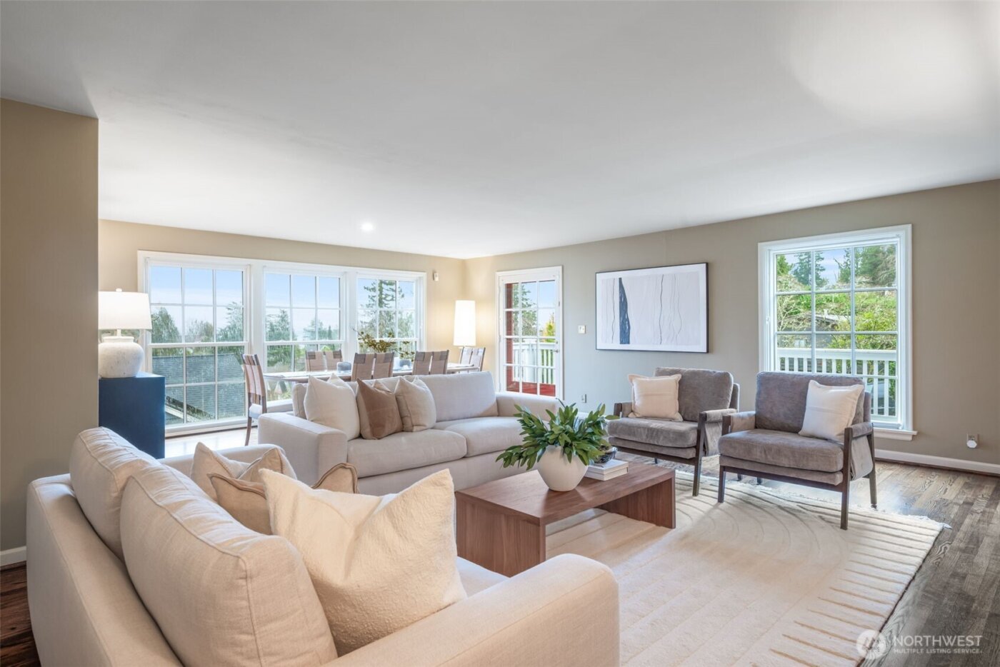 4812 NE 42nd Street , Seattle, WA 98105