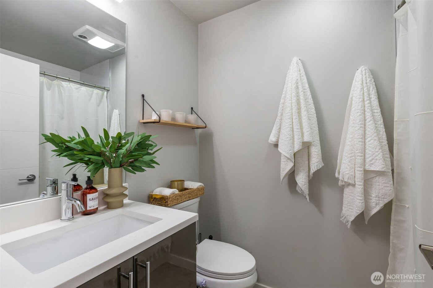 2007 NW 63rd Street #B, Seattle, WA 98107