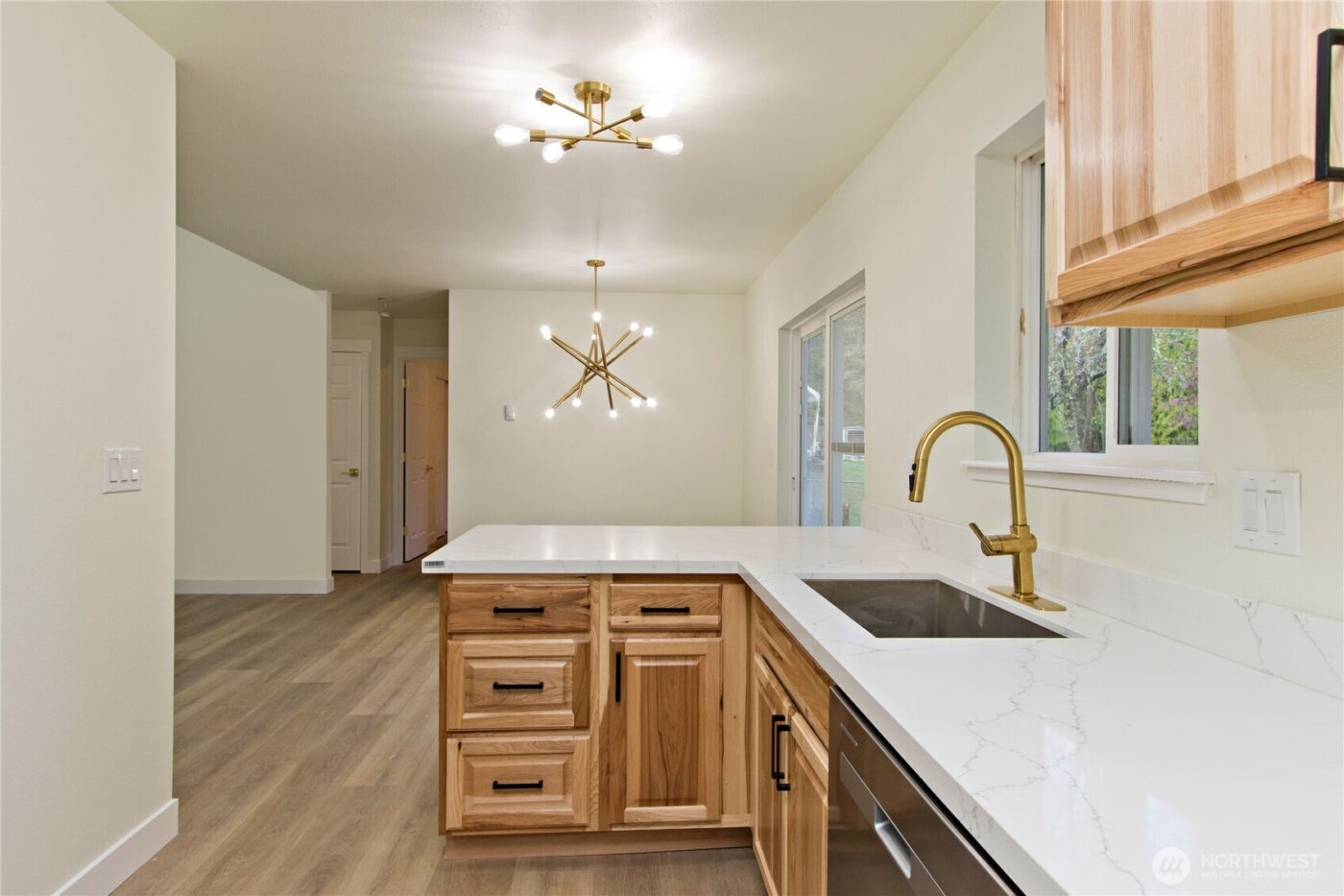 6417 E Michigan Street , Port Orchard, WA 98366