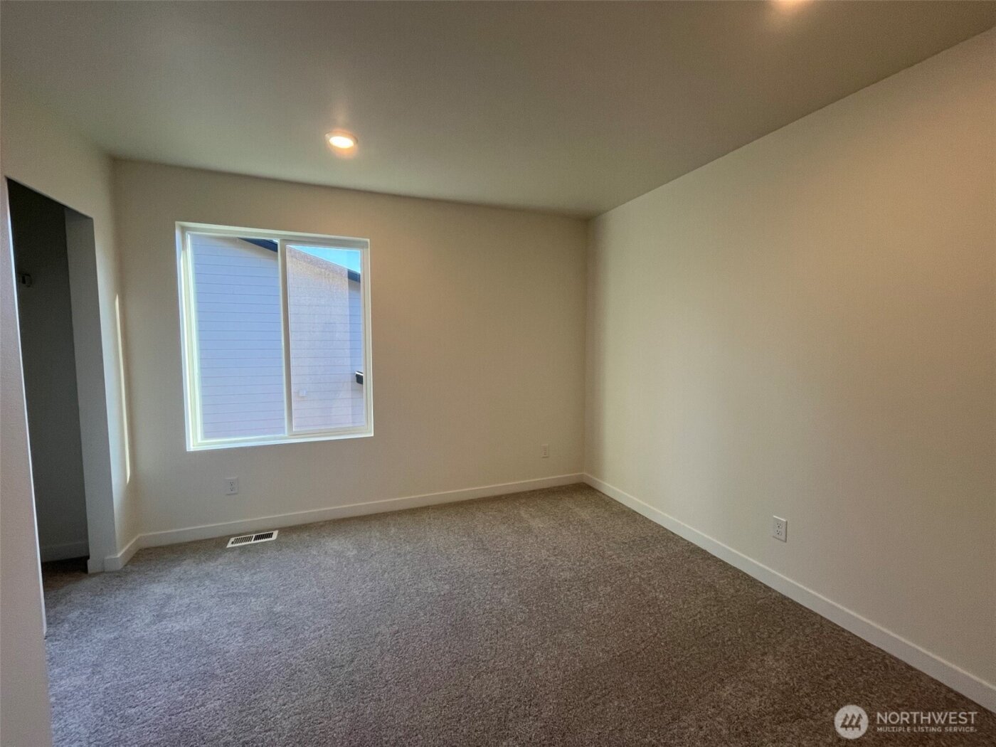 1972 NW Meadowview Drive #4, Poulsbo, WA 98370