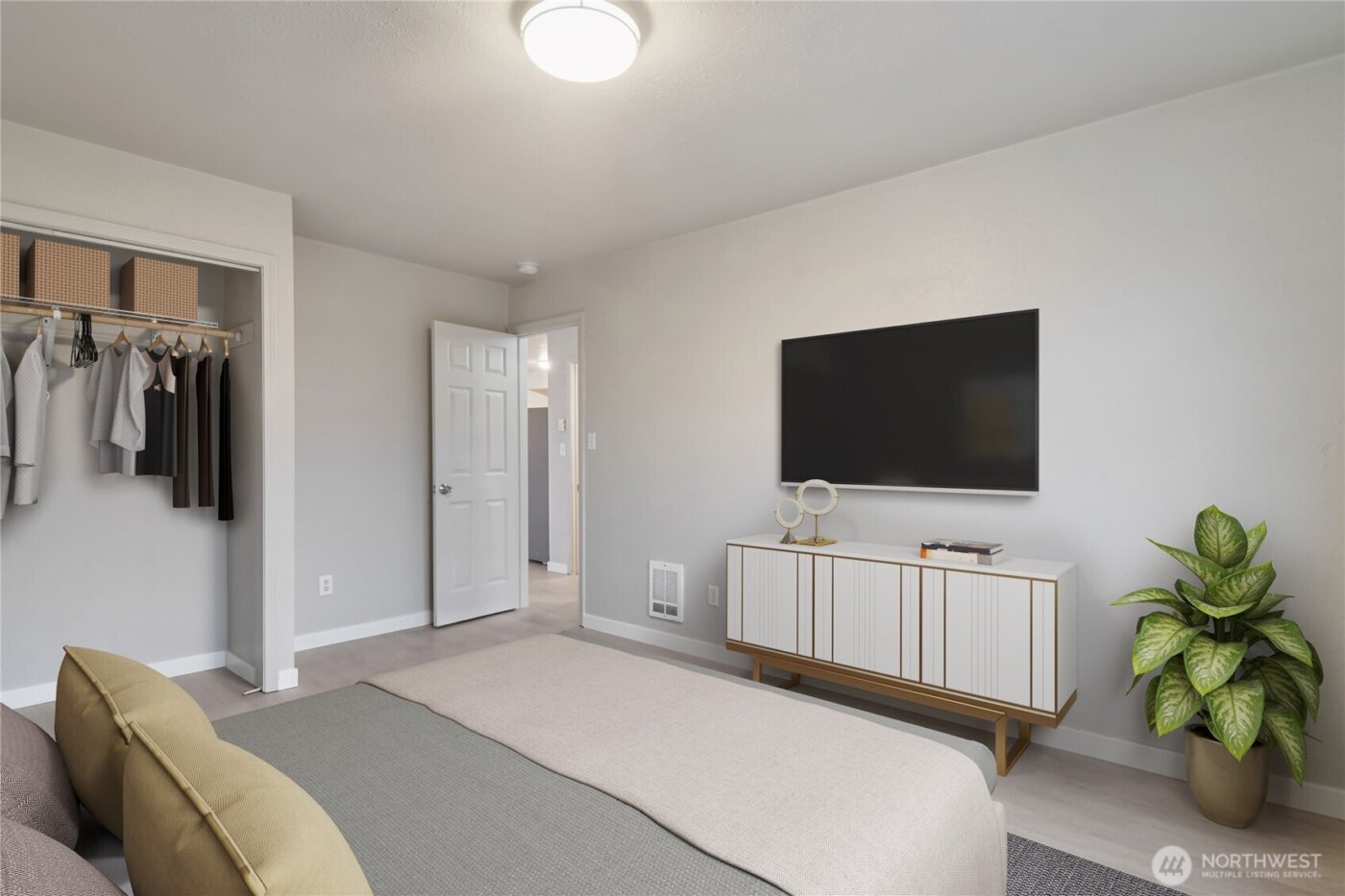 122 S Baker Street , Mount Vernon, WA 98273