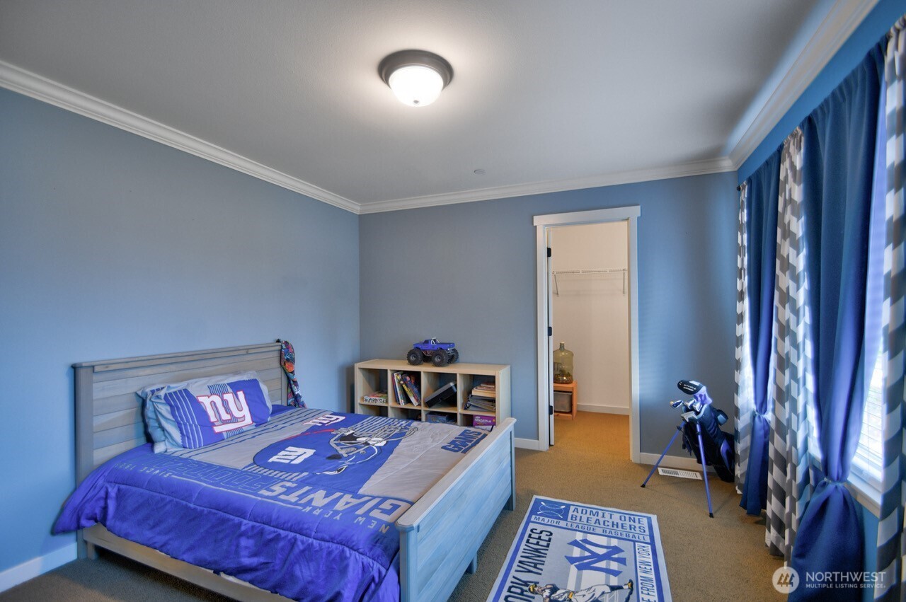 3172 Sheaser Way , Dupont, WA 98327