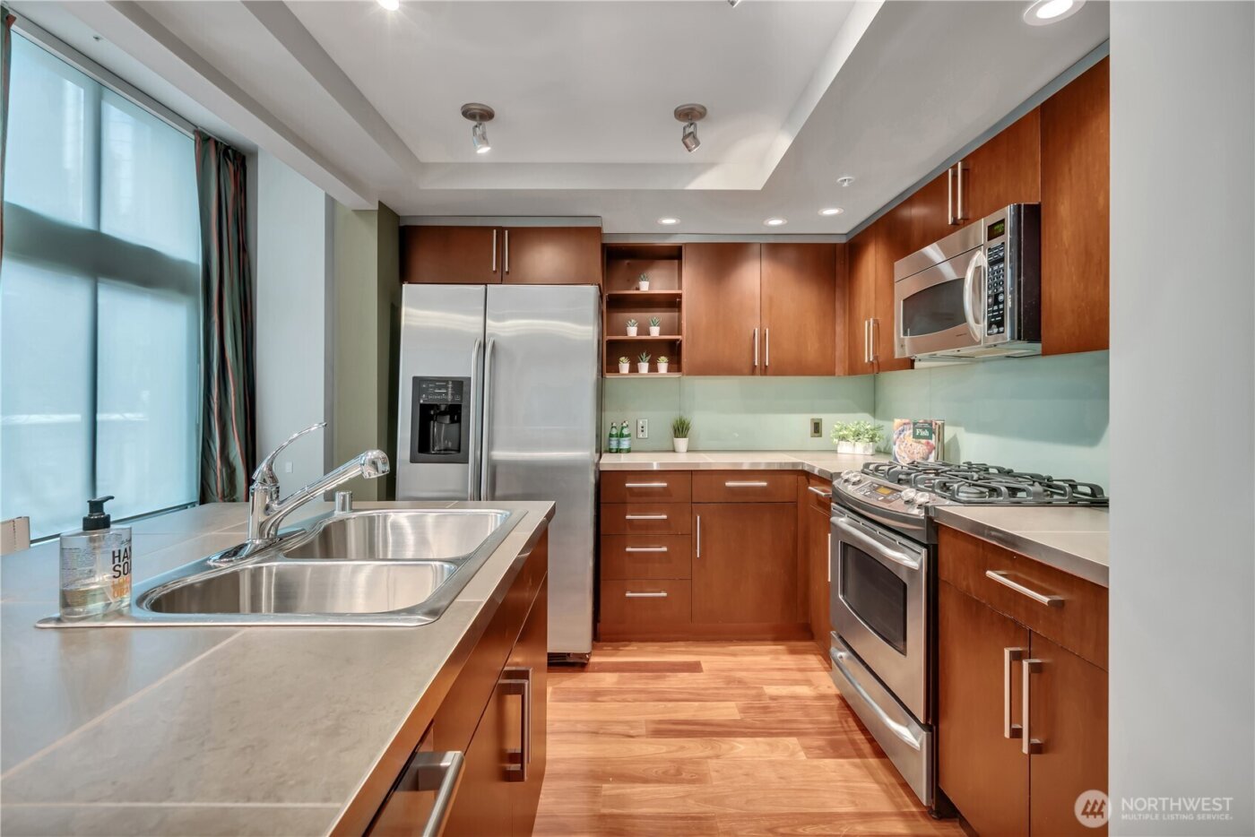 900 Lenora Street #W103, Seattle, WA 98121