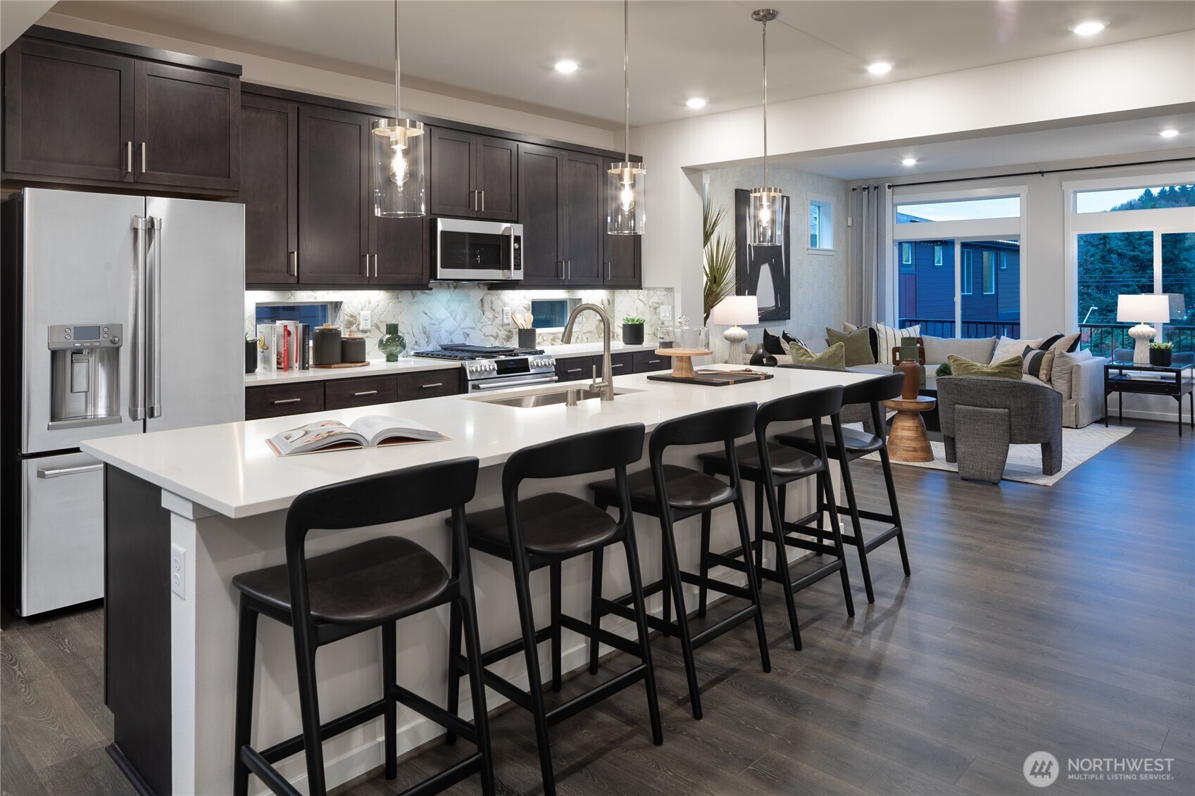 13210 NE 127th Way #E, Kirkland, WA 98034