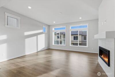 13210 NE 127th Way #E, Kirkland, WA 98034 - Photo 5