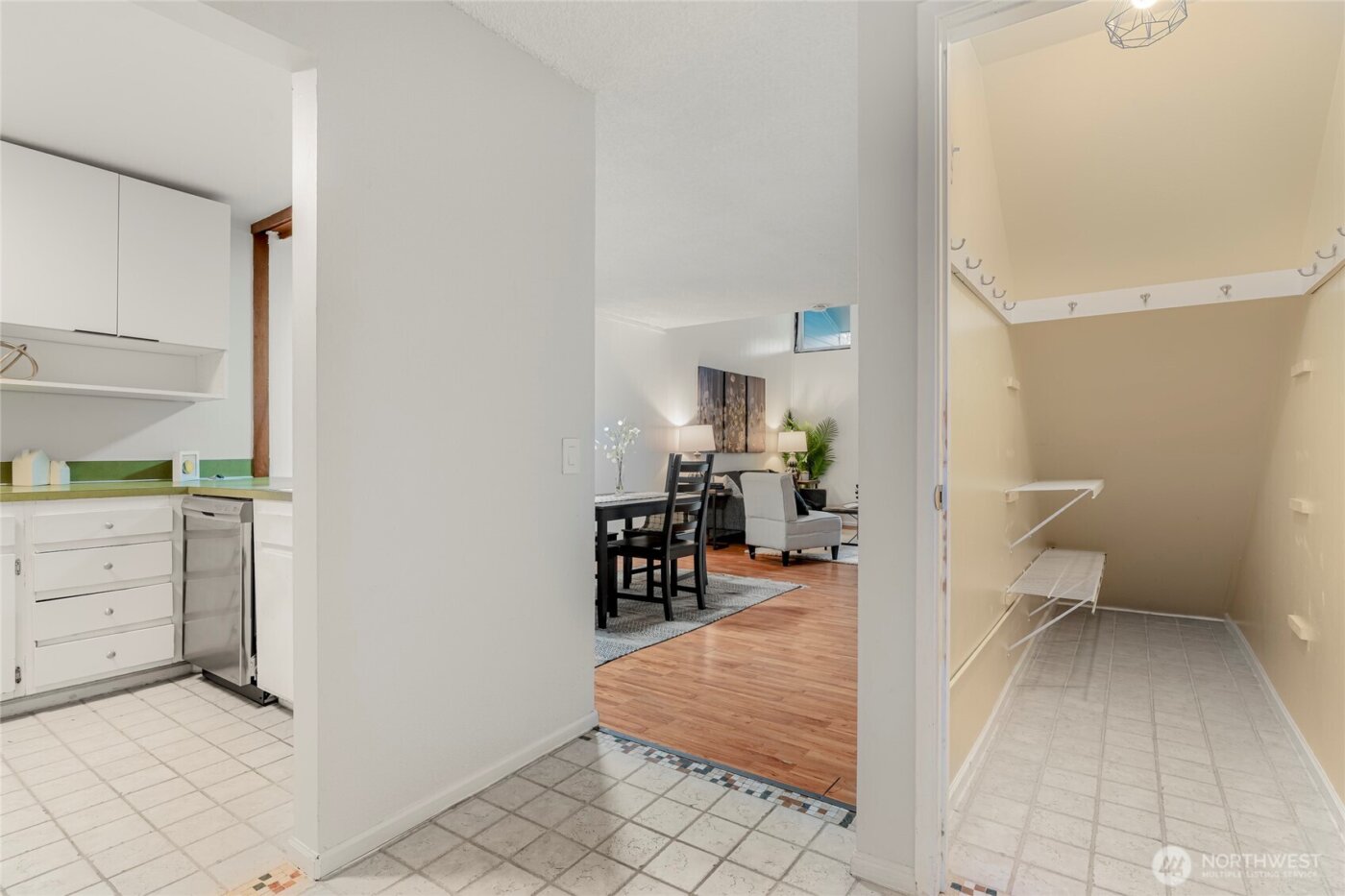 6439 139th Avenue NE #25, Redmond, WA 98052