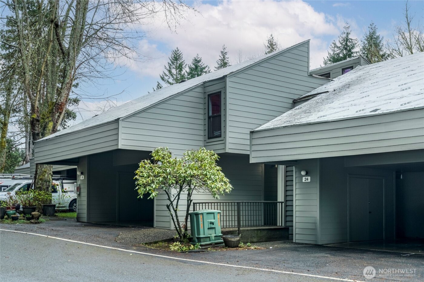 6439 139th Avenue NE #25, Redmond, WA 98052