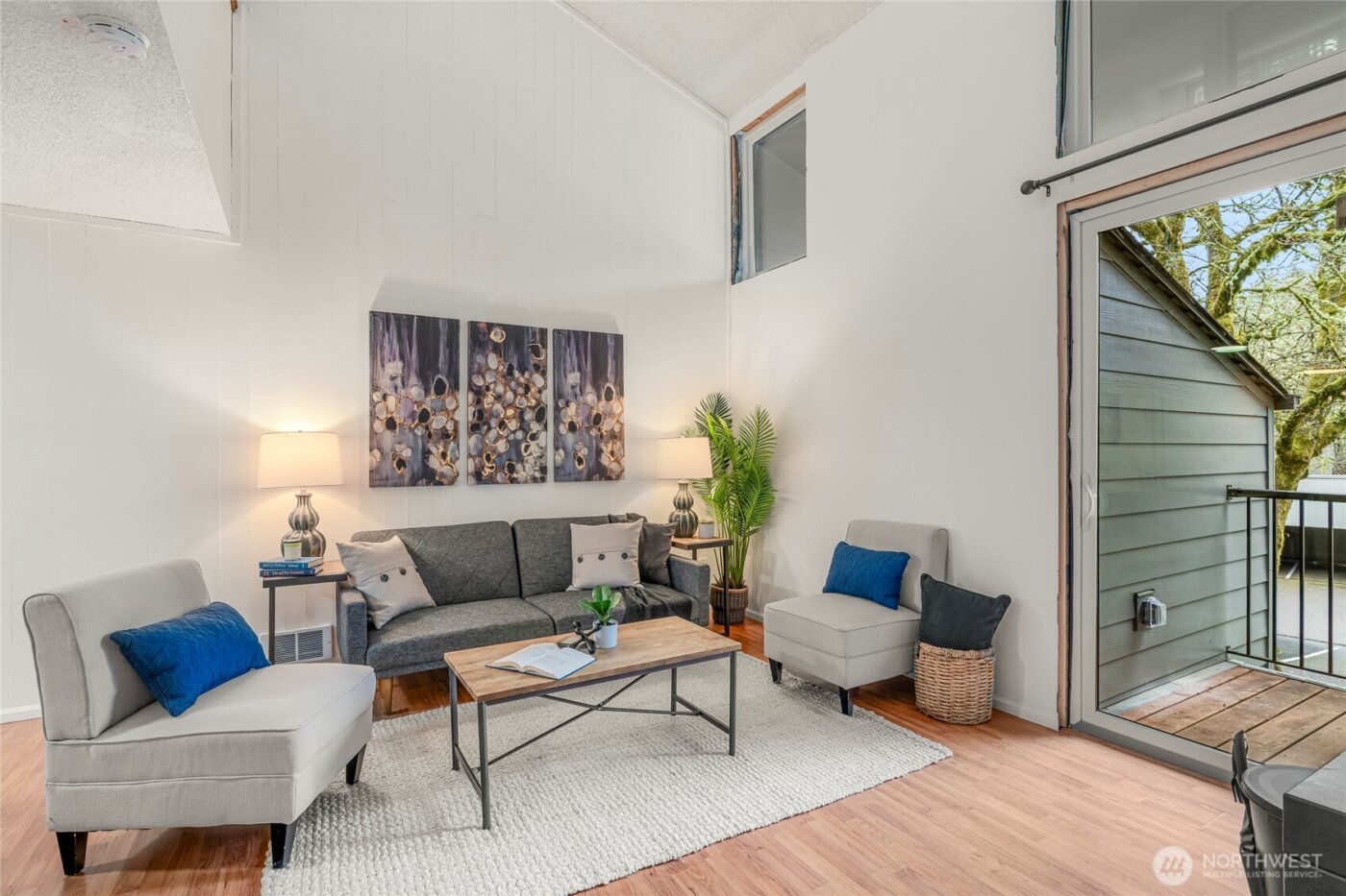 6439 139th Avenue NE #25, Redmond, WA 98052