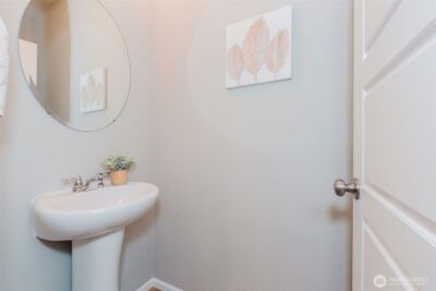 916 Baker Heights Loop , Bremerton, WA 98312 - Photo 19