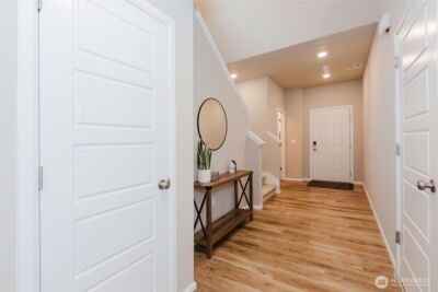 916 Baker Heights Loop , Bremerton, WA 98312 - Photo 2