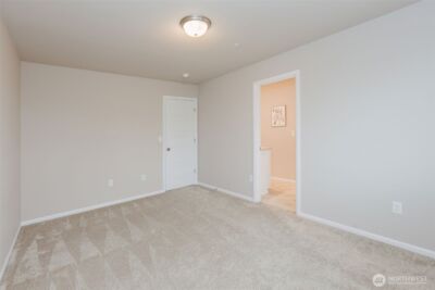 916 Baker Heights Loop , Bremerton, WA 98312 - Photo 34