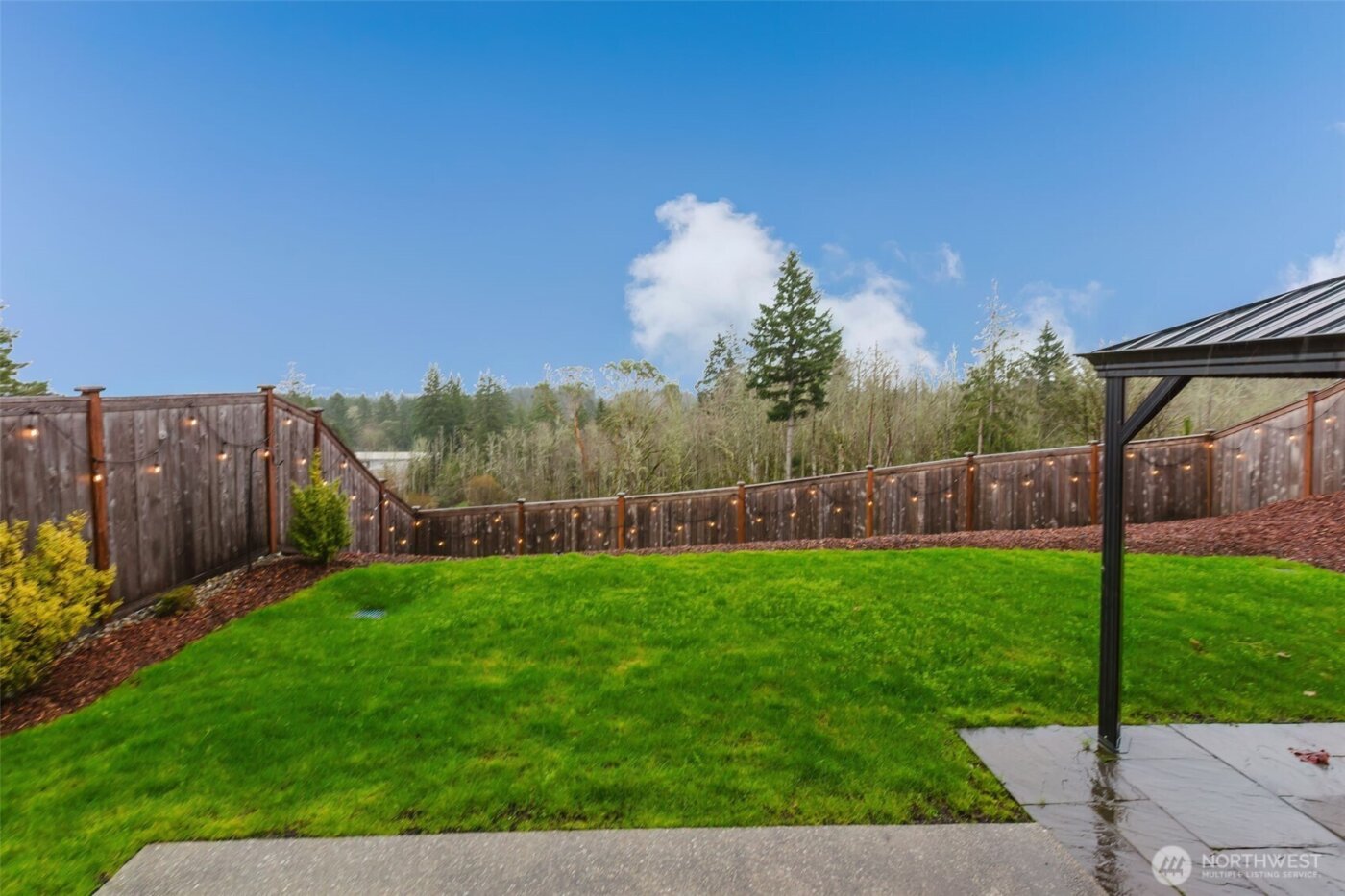 916 Baker Heights Loop , Bremerton, WA 98312