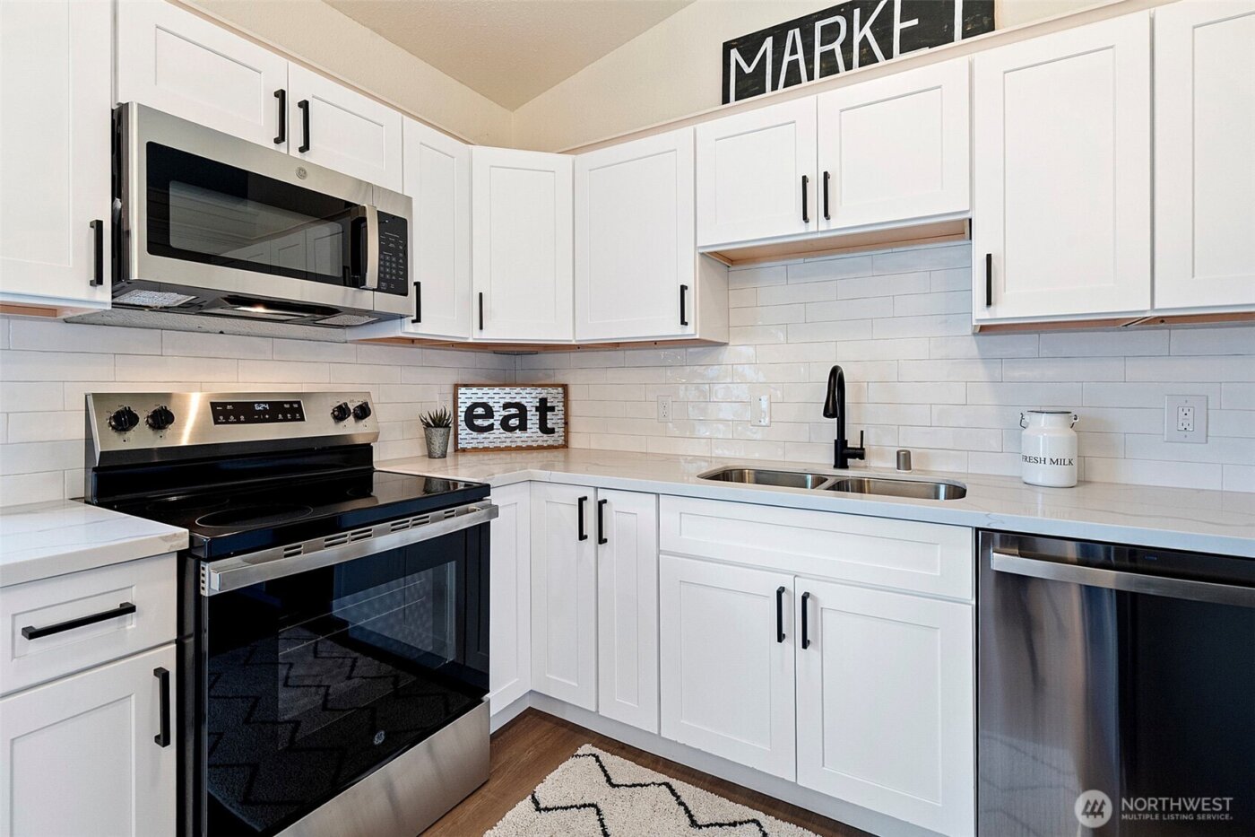 4924 Diamond Blvd , Lakewood, WA 98499