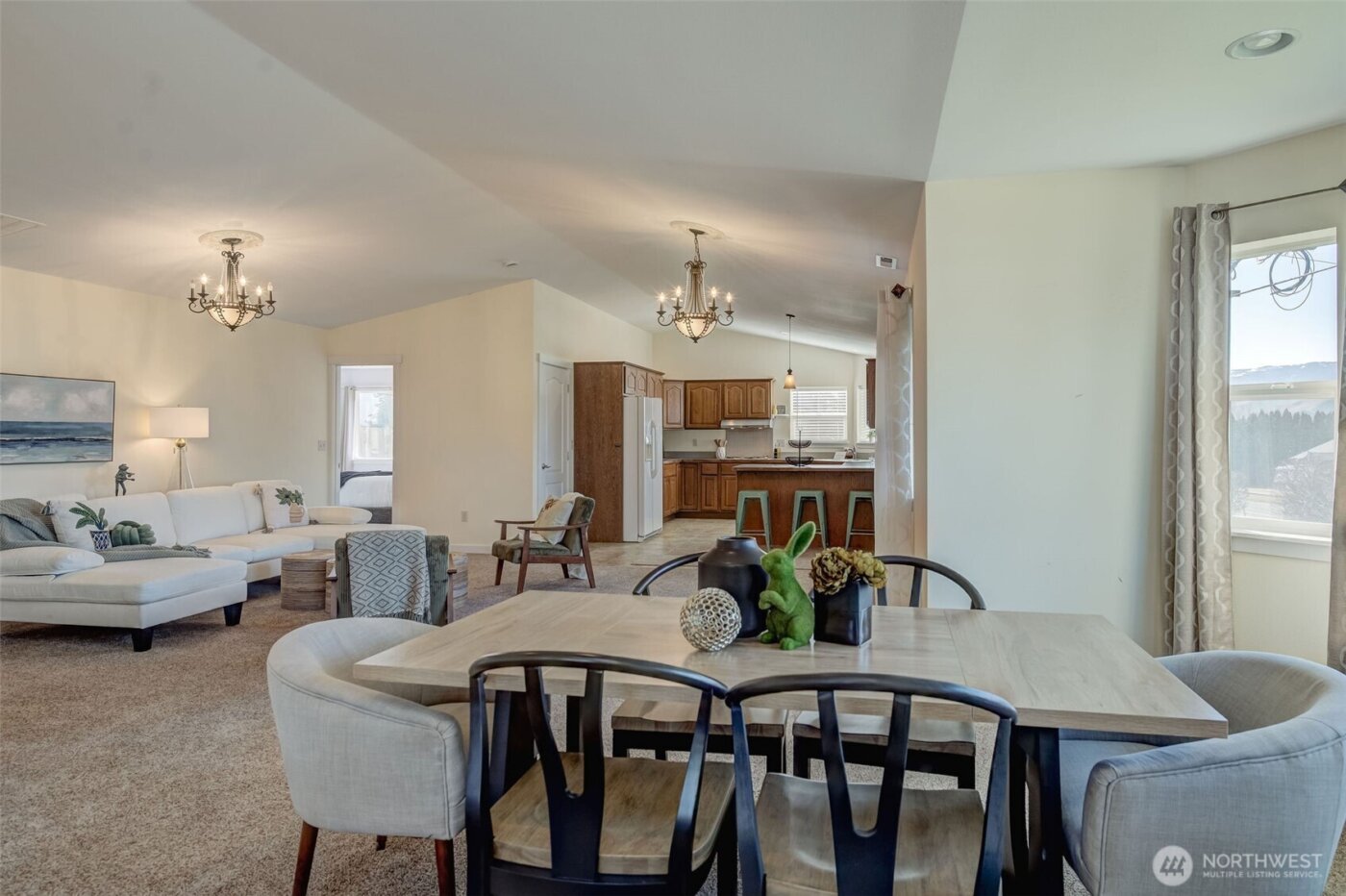 225 N Nile Avenue , East Wenatchee, WA 98802