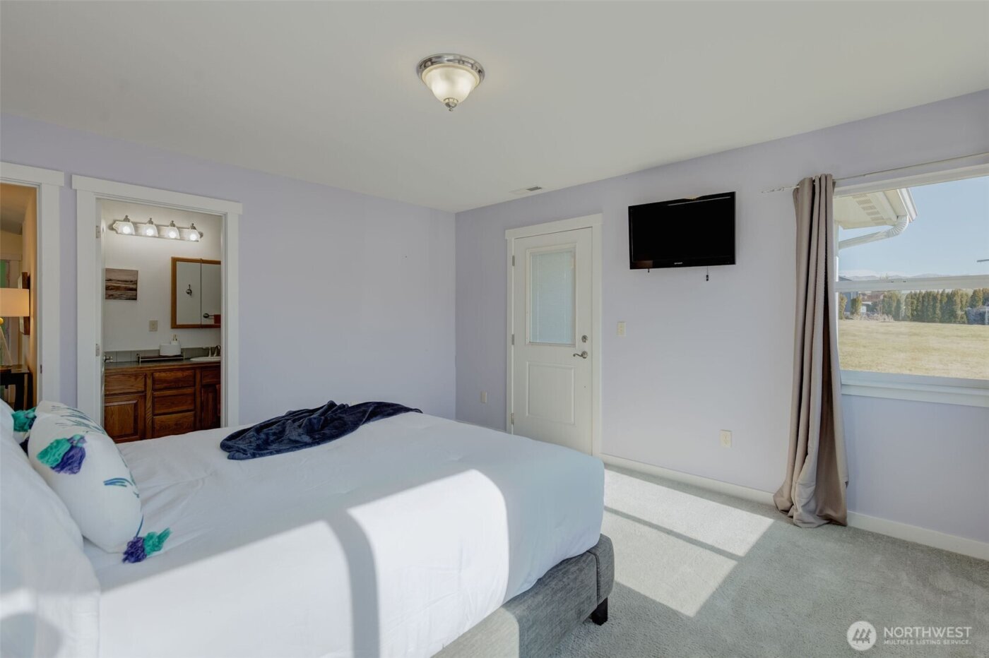 225 N Nile Avenue , East Wenatchee, WA 98802