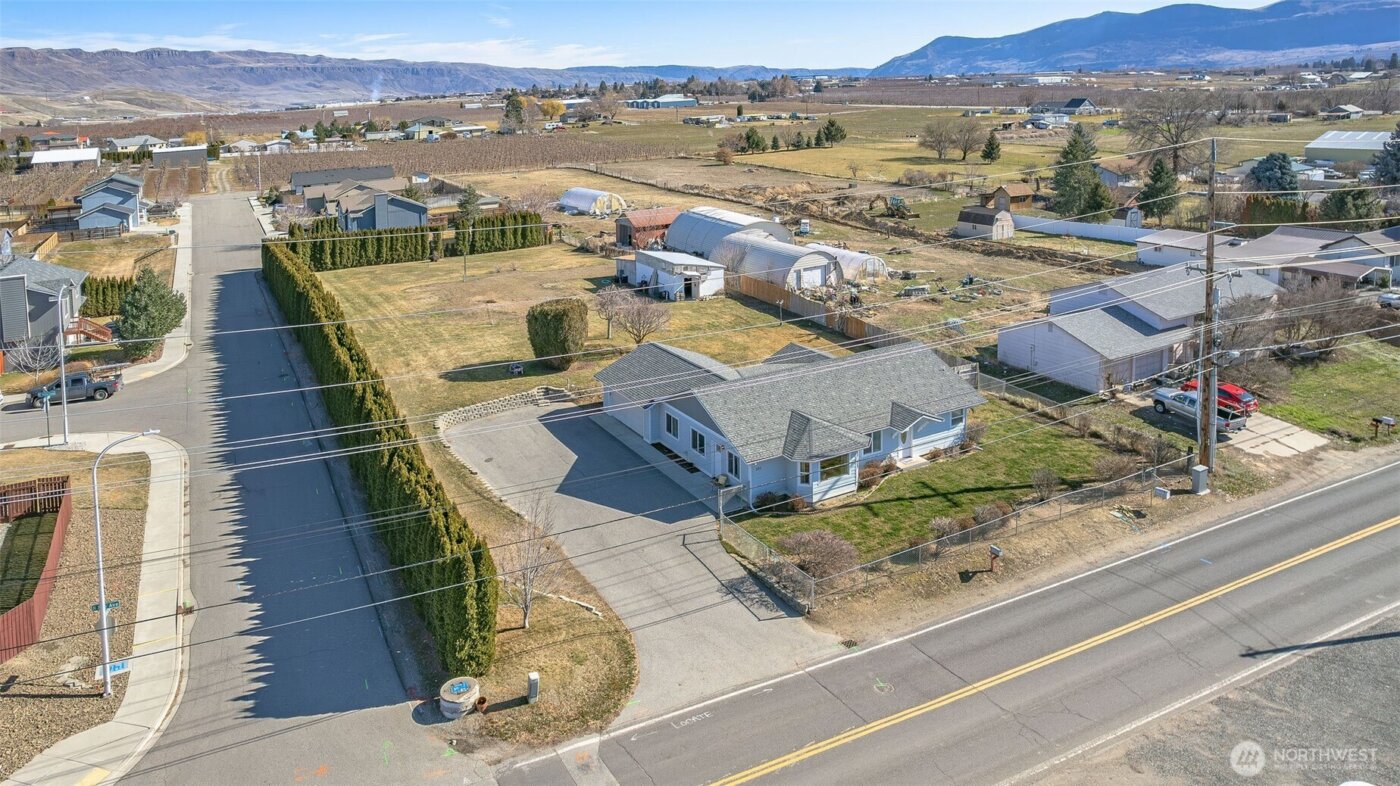 225 N Nile Avenue , East Wenatchee, WA 98802