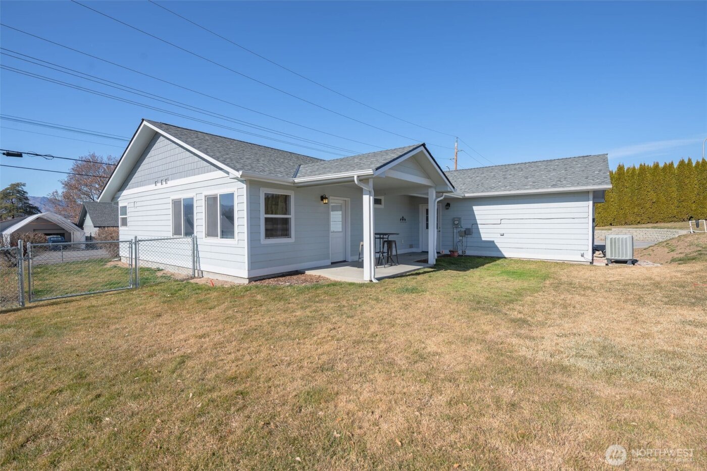 225 N Nile Avenue , East Wenatchee, WA 98802