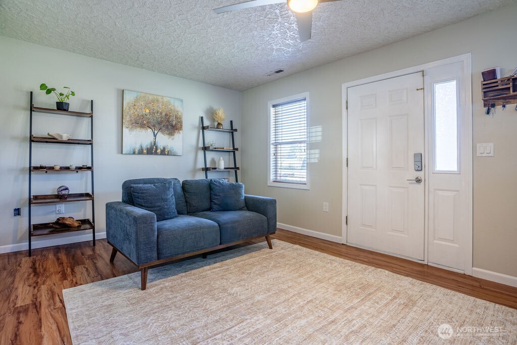 3025 Florida Street , Longview, WA 98632