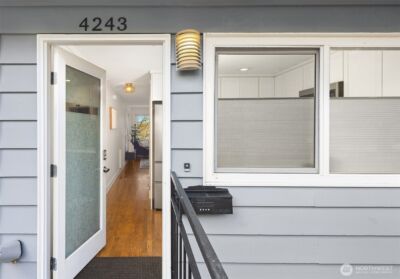 4243 Palatine Avenue N, Seattle, WA 98103