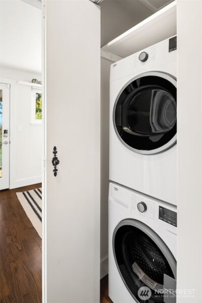 4243 Palatine Avenue N, Seattle, WA 98103 - Photo 26