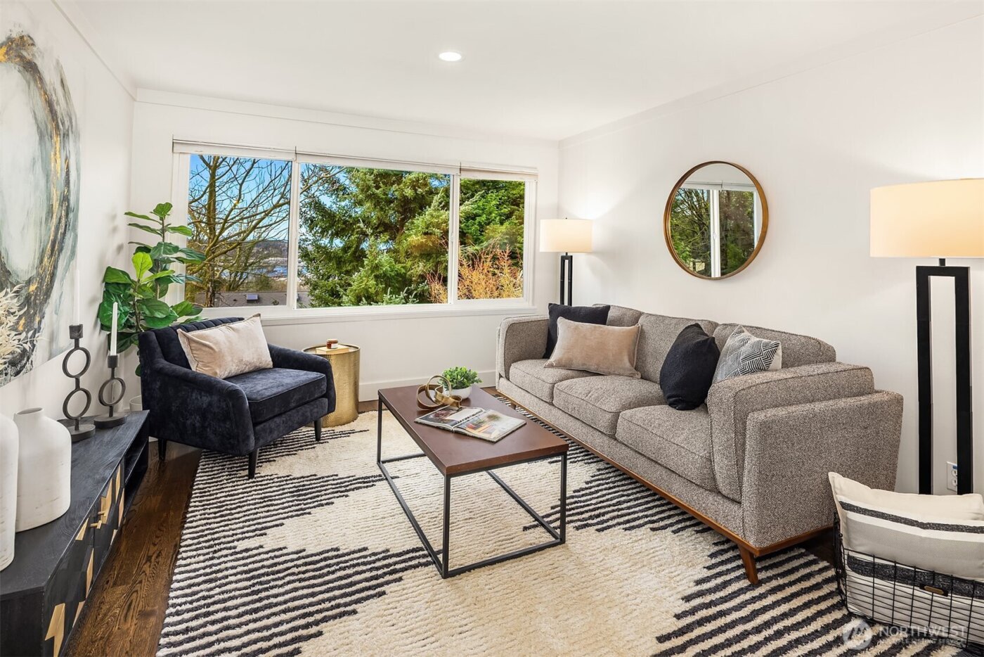 4243 Palatine Avenue N, Seattle, WA 98103