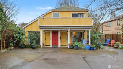 421 Wells Avenue S, Renton, WA 98057 - Photo 1