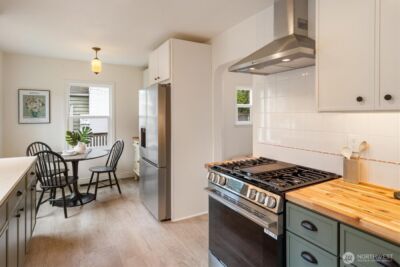 8532 31st Avenue NW, Seattle, WA 98117 - Photo 9