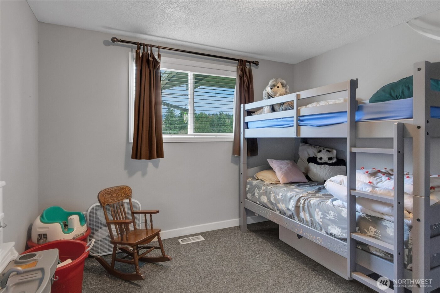 40216 264th Avenue SE, Enumclaw, WA 98022