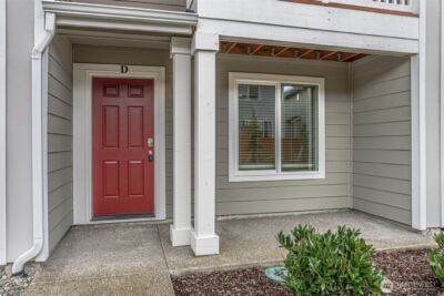 8800 Corona Court NE #D, Lacey, WA 98516 - Photo 2