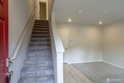 8800 Corona Court NE #D, Lacey, WA 98516 - Photo 4