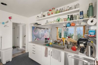 341 NE 51st Street , Seattle, WA 98105 - Photo 11