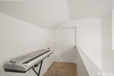 341 NE 51st Street , Seattle, WA 98105 - Photo 18