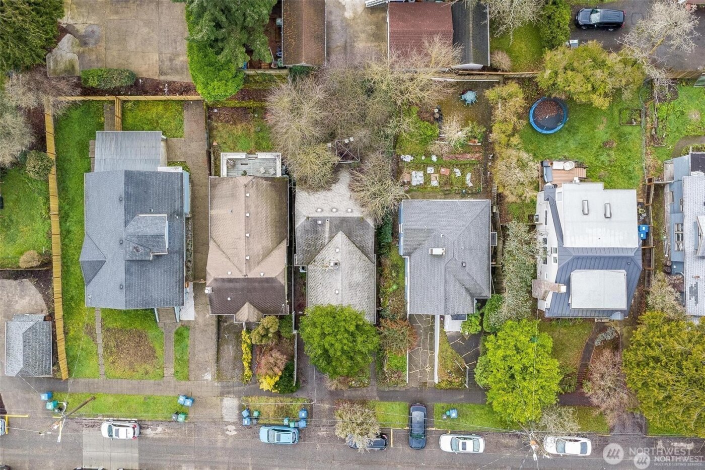 341 NE 51st Street , Seattle, WA 98105