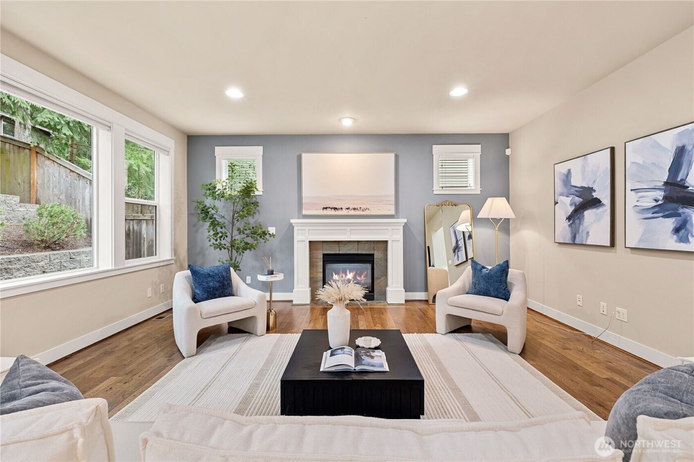 2819 102nd Place NE, Bellevue, WA 98004