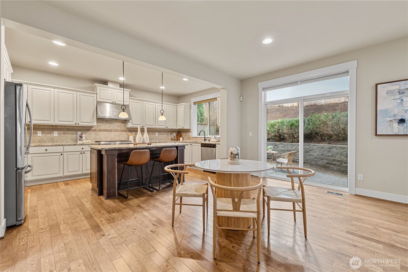 2819 102nd Place NE, Bellevue, WA 98004