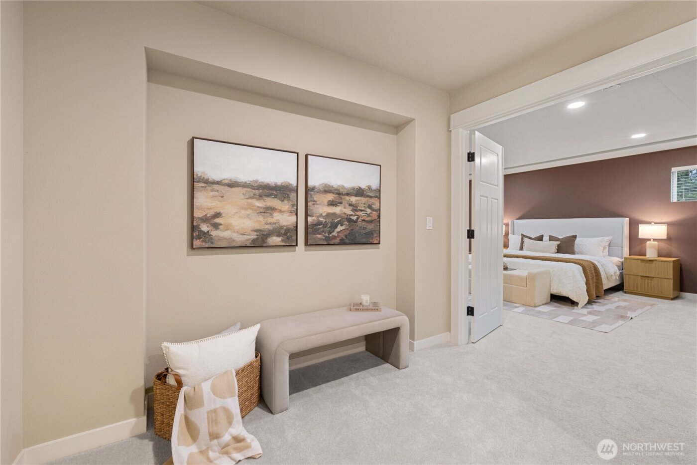 2819 102nd Place NE, Bellevue, WA 98004