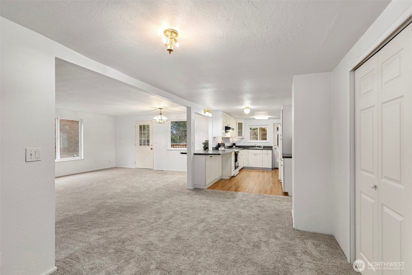 26009 Barrett Road NE, Kingston, WA 98346