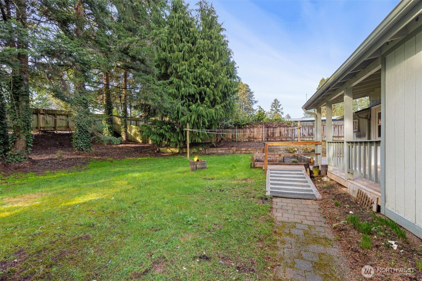 26009 Barrett Road NE, Kingston, WA 98346