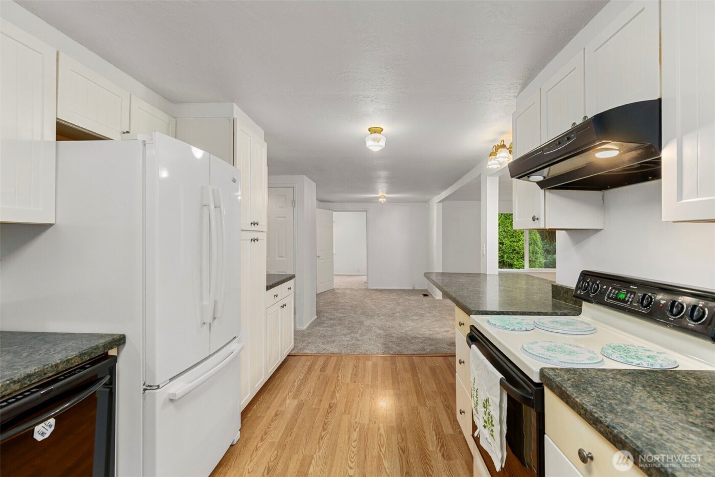 26009 Barrett Road NE, Kingston, WA 98346