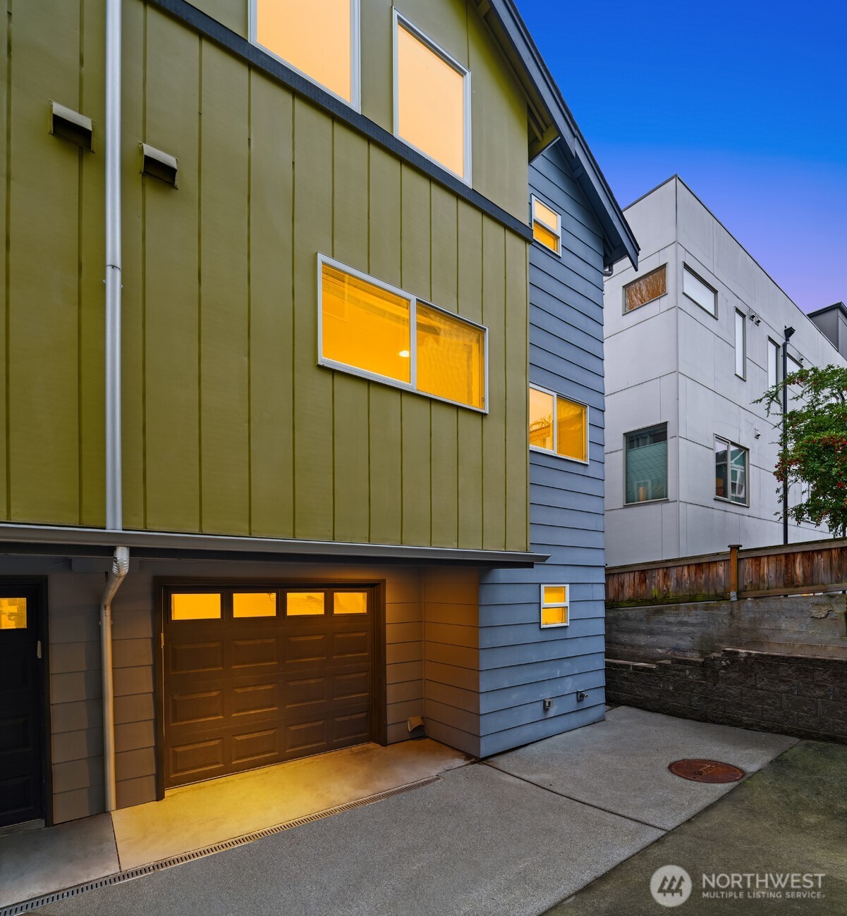 3411 21st Avenue W #A, Seattle, WA 98199