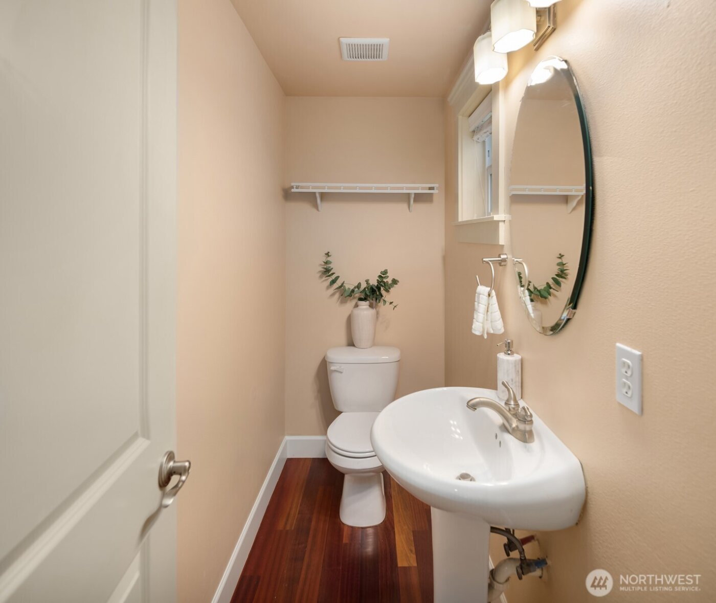 3411 21st Avenue W #A, Seattle, WA 98199