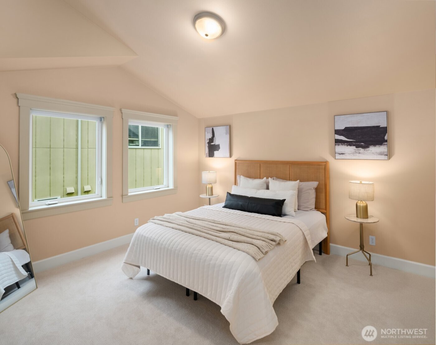 3411 21st Avenue W #A, Seattle, WA 98199