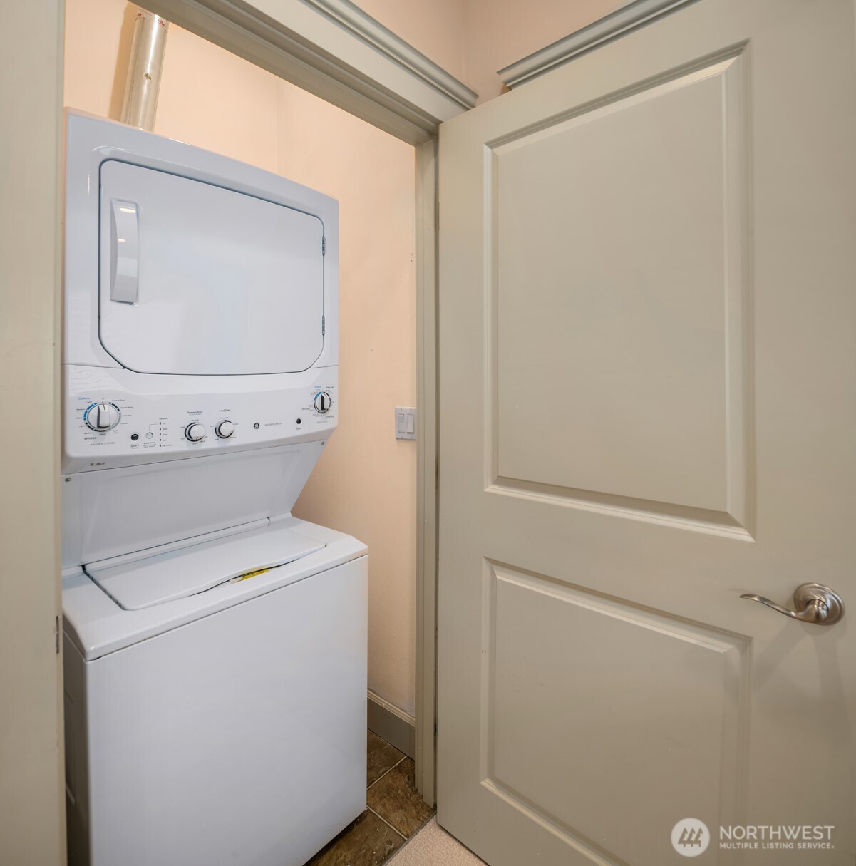 3411 21st Avenue W #A, Seattle, WA 98199